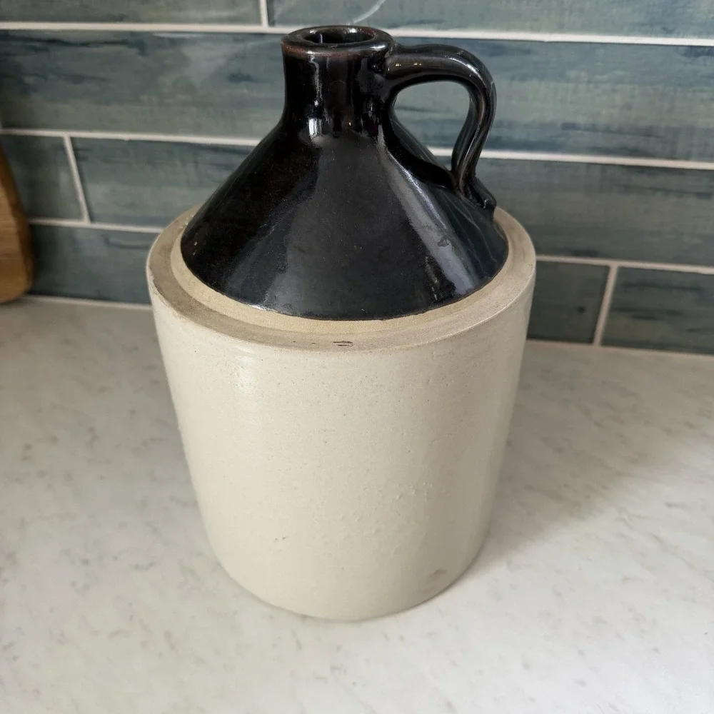VTG‎ Stoneware Gallon Whiskey Jug Brown/Tan *Hole* Cottagecore Rustic Bar Decor